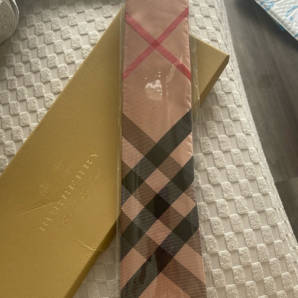 Brand new Burberry tie